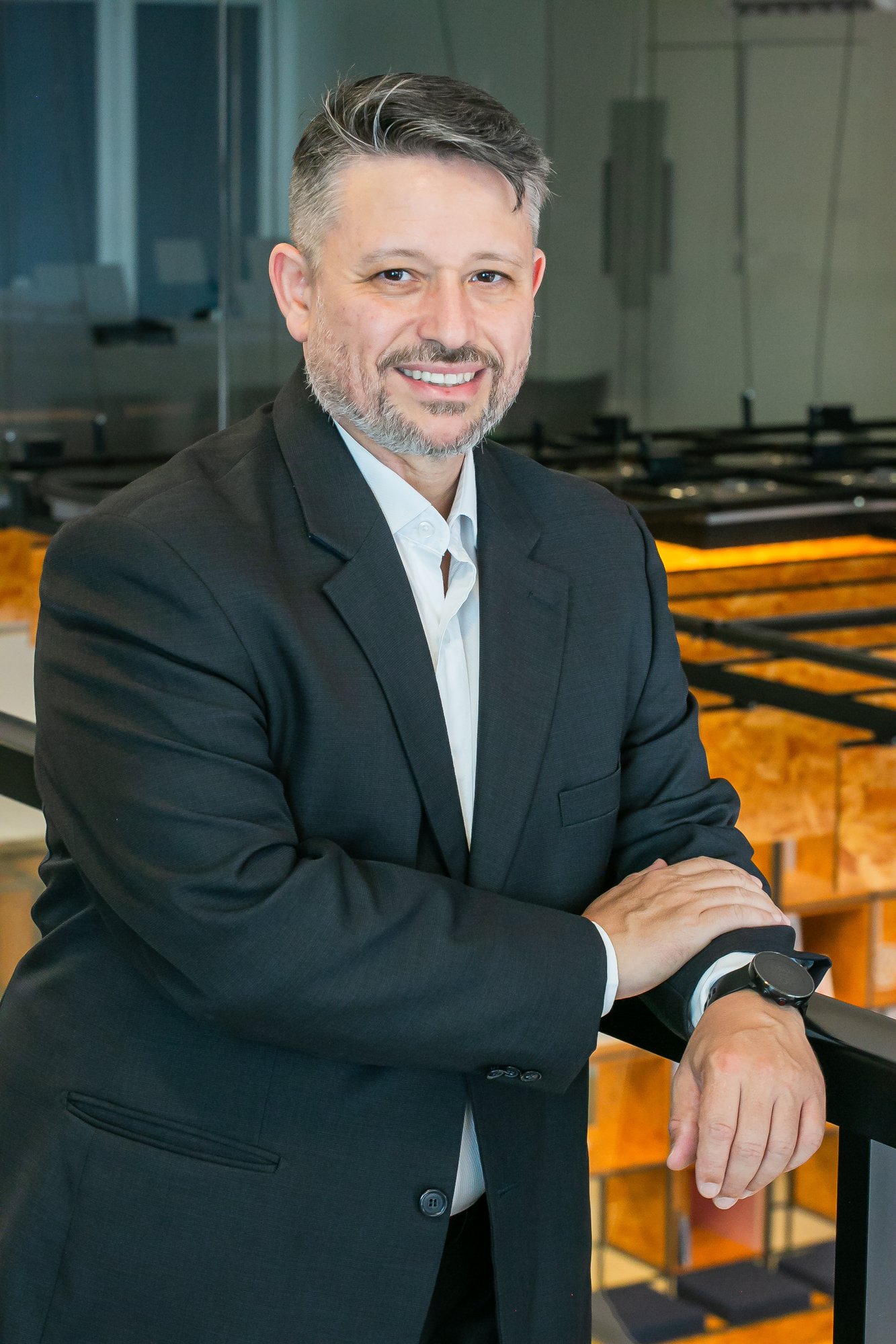 Mário R. Faccioni